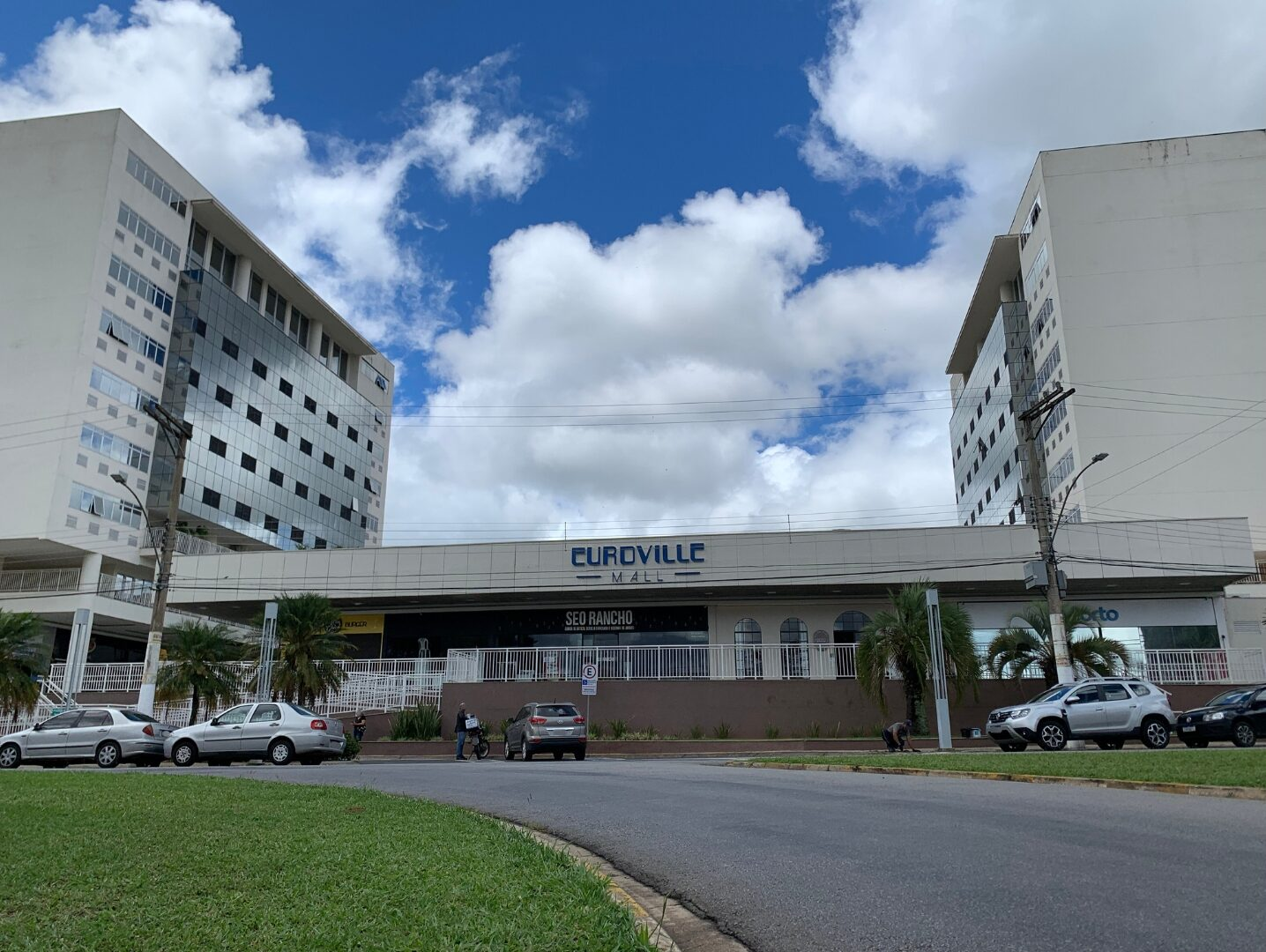 Euroville Office Mall